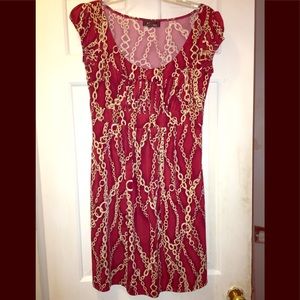 Beautiful Red Dress with Gold Chain Pattern